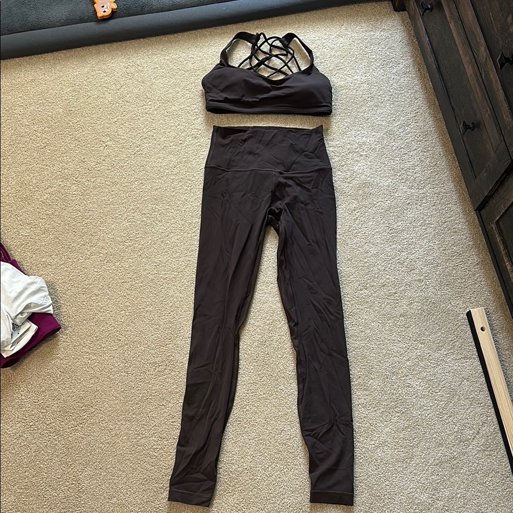 Lululemon Espresso matching set - Align pants and free to be wild bra